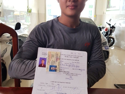 Hoàng Nam 1900042